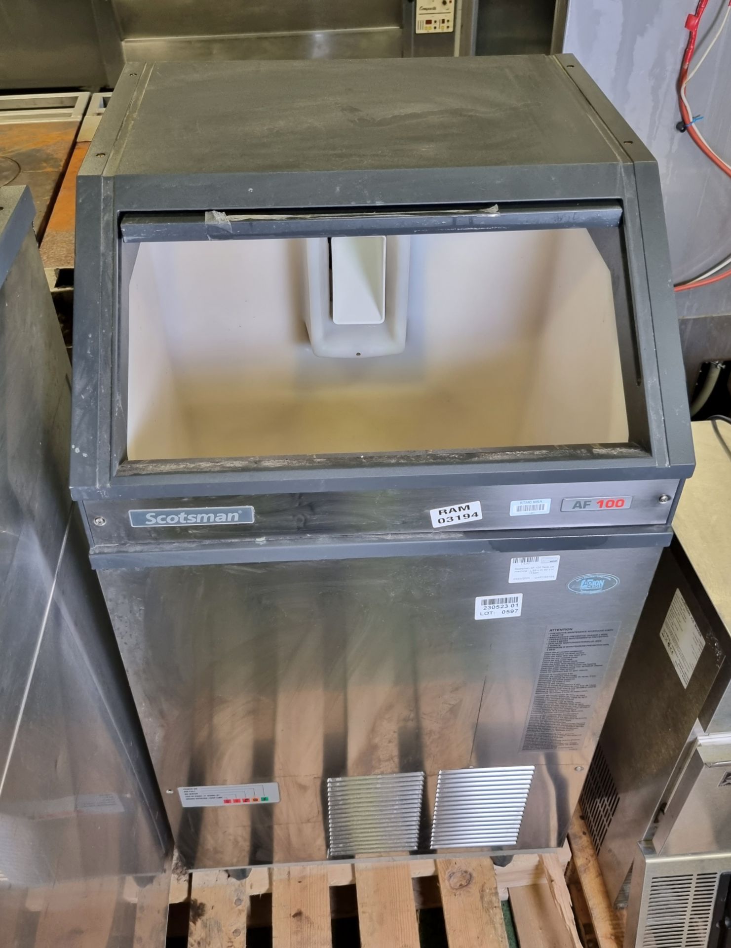 Scotsman AF 100 flaker ice machine - L 63 x W 60 x H 113cm - Image 3 of 4