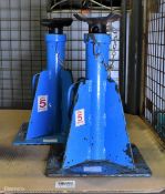 2x OMCN 239/A - 5 tonne axle stands