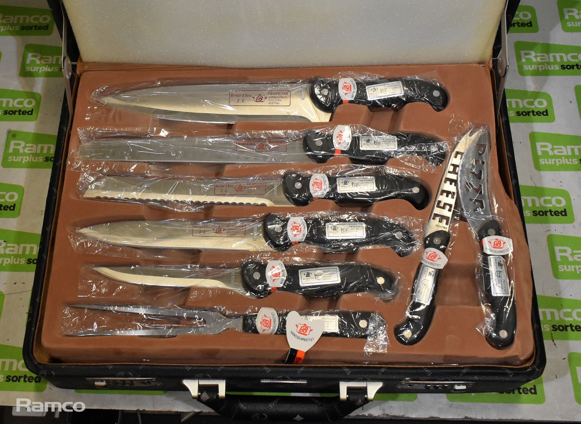 Berman & Benz kitchen knife set, utensil set in brief case - Image 2 of 10