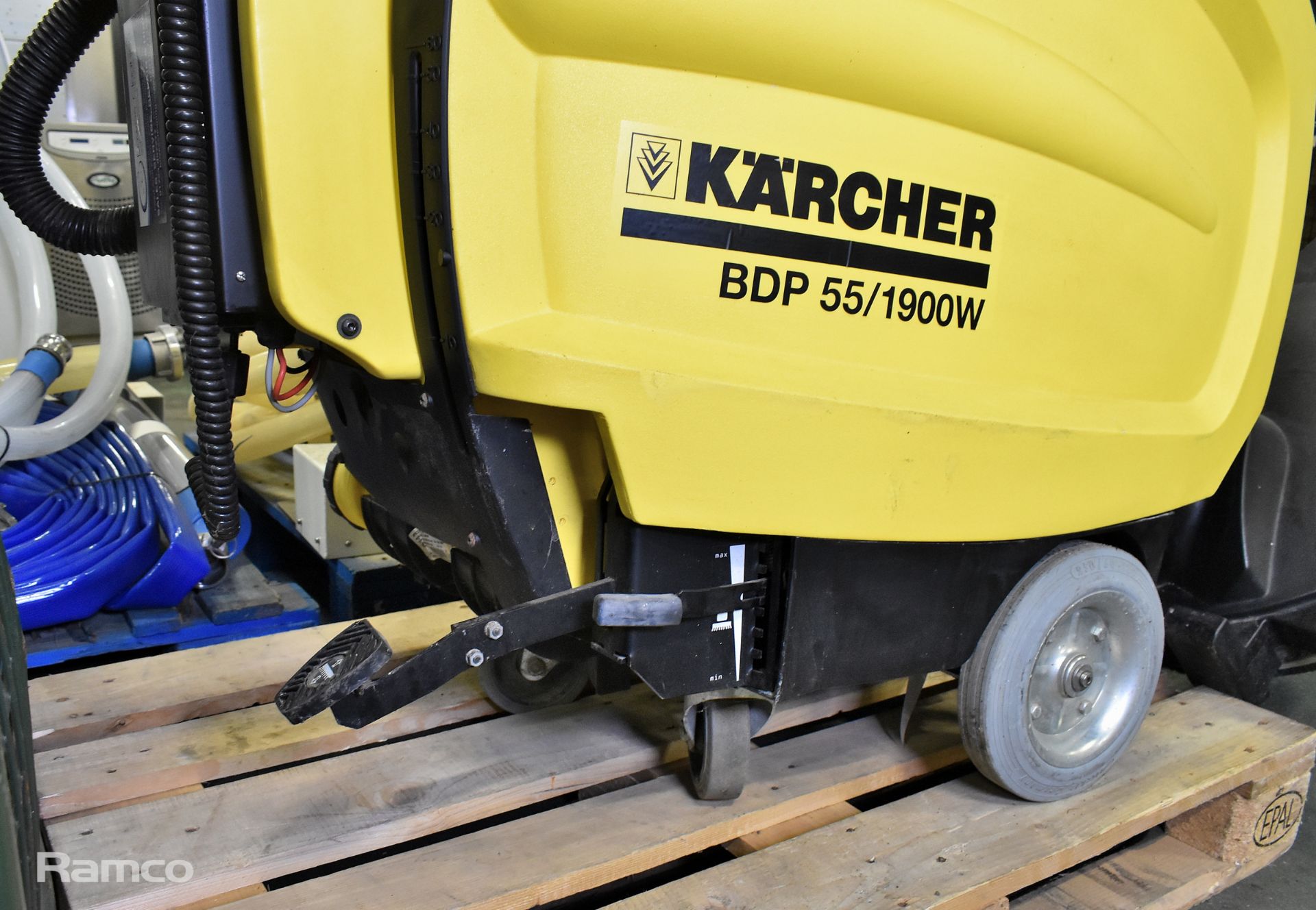 Karcher BDP 55/1900w floor scrubbing machine - Bild 10 aus 13