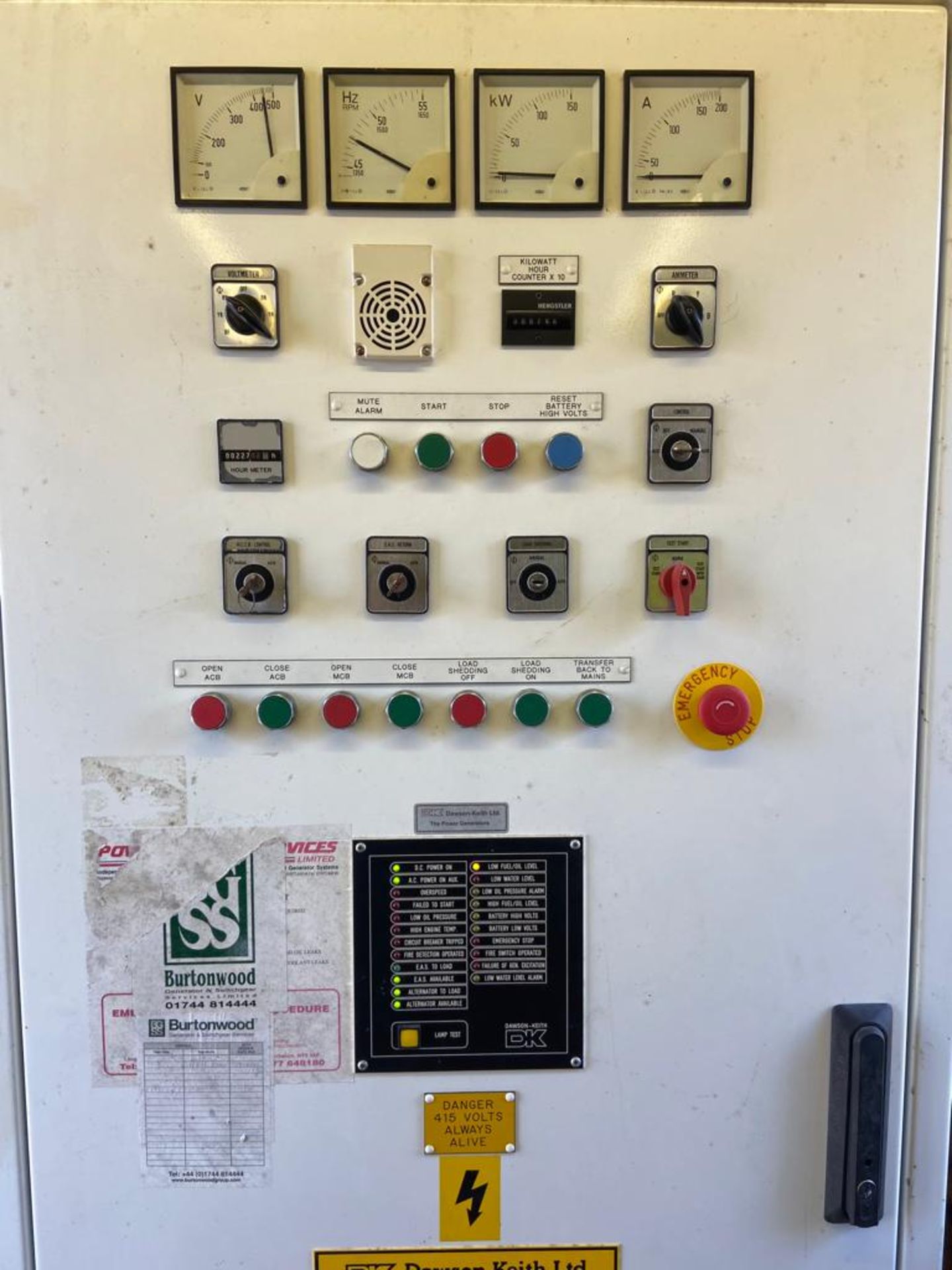 Cummins 125 kVA generator set - mains failure ATS, fuel tanks 40ft armoured Container - Super Silent - Image 25 of 36