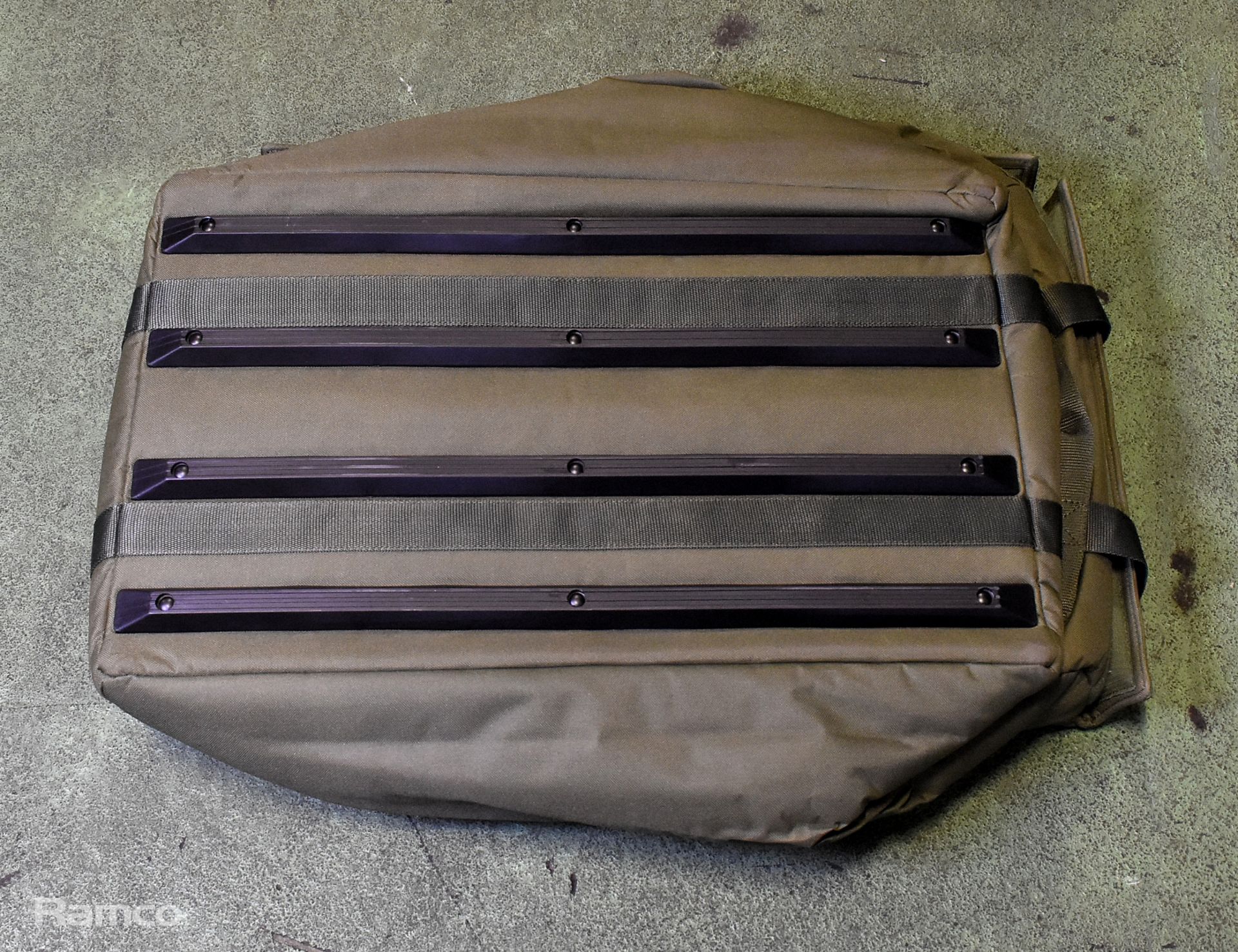 Thermal carry bag - L 70 x W 44 x H 42cm - Image 2 of 4