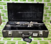 Yamaha YTR-4335G trumpet with case