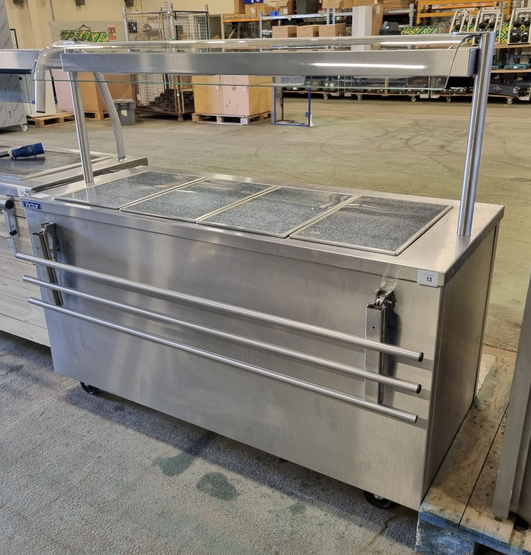 Victor BM40MSG Bain marie hot cupboard with heated gantry W 1600 x D 670 x H 900mm - Bild 2 aus 7