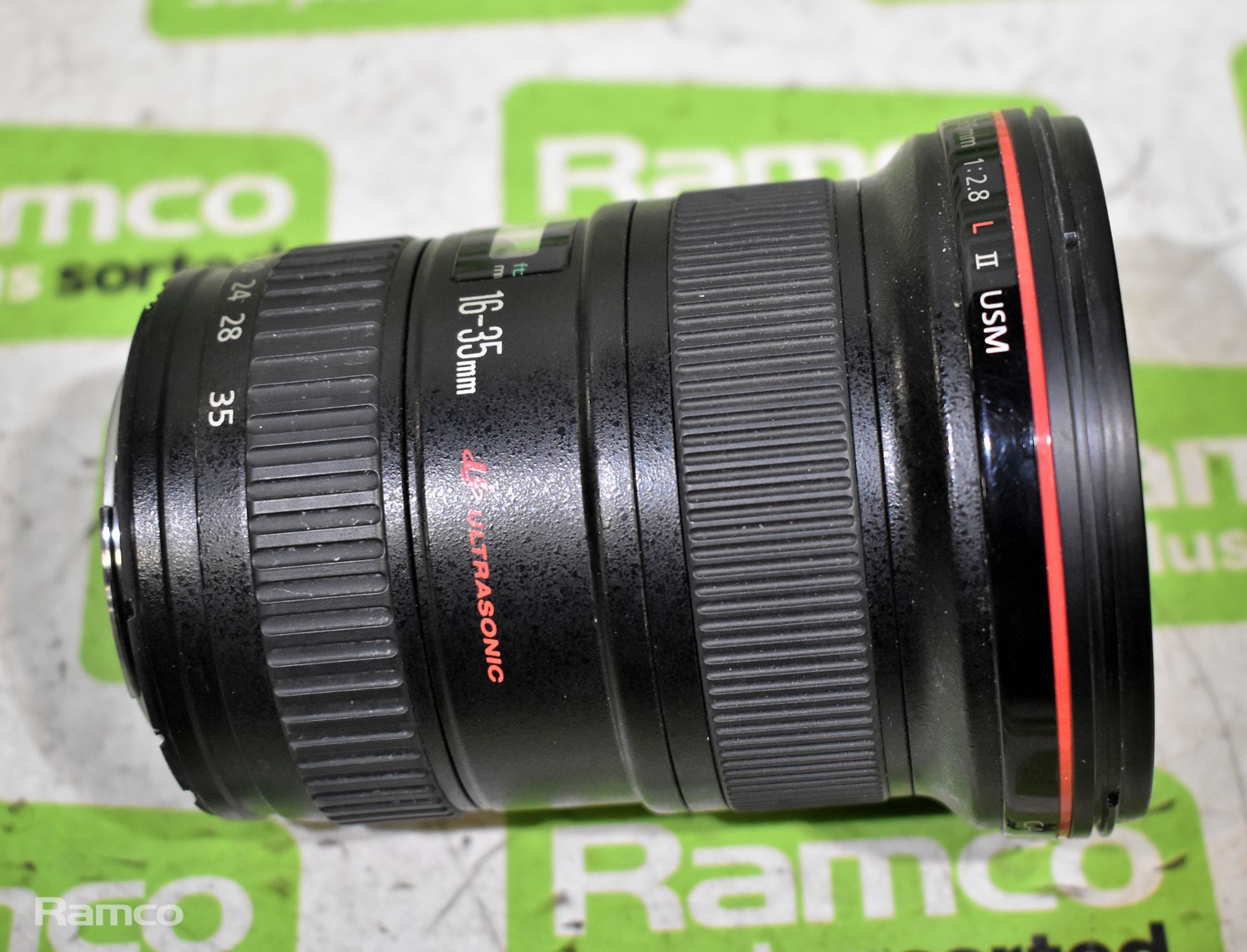Canon EF 16-35mm F2.8L ii USM lens with box - Image 3 of 9