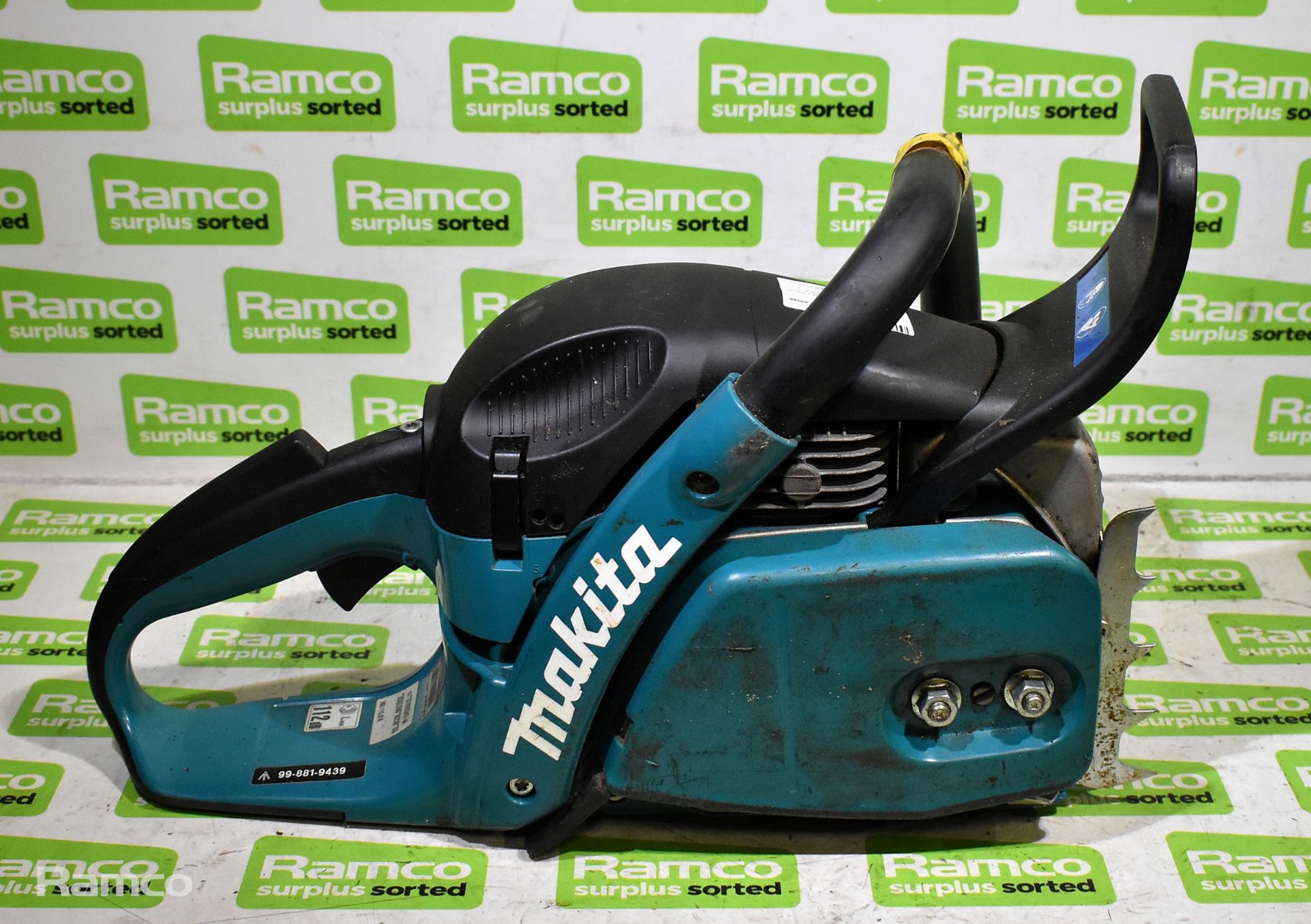 Makita DCS5030 50cc petrol chainsaw - BODY ONLY - Image 4 of 6