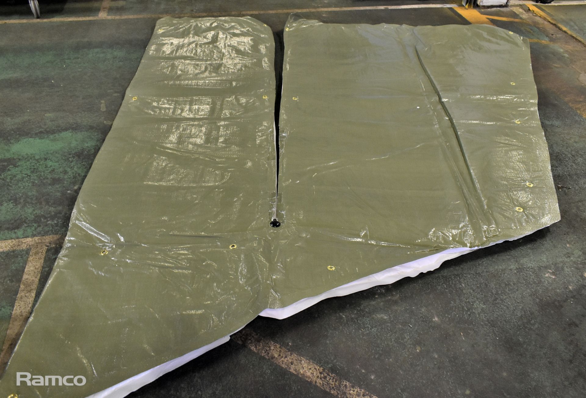 2x End wall insulation panels for GS tent - 12 x 12 (corridor) - Image 2 of 4
