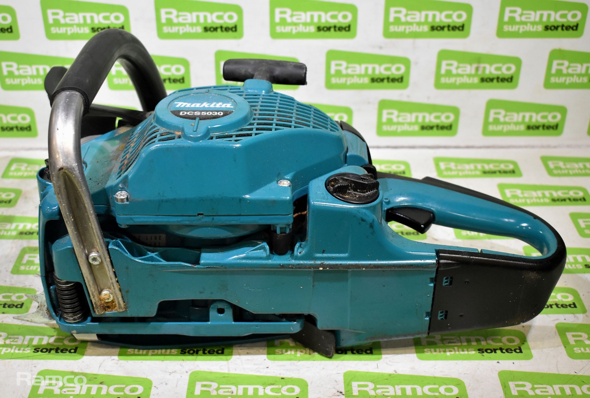 Makita DCS5030 50cc petrol chainsaw - BODY ONLY - Bild 5 aus 5