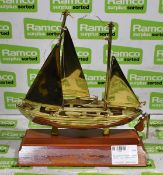 Sailing boat model on wooden stand - L 25 x W 9 x H 30cm