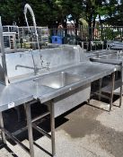 Stainless steel unit with large deep sink, separate double taps, mixer tap and hose