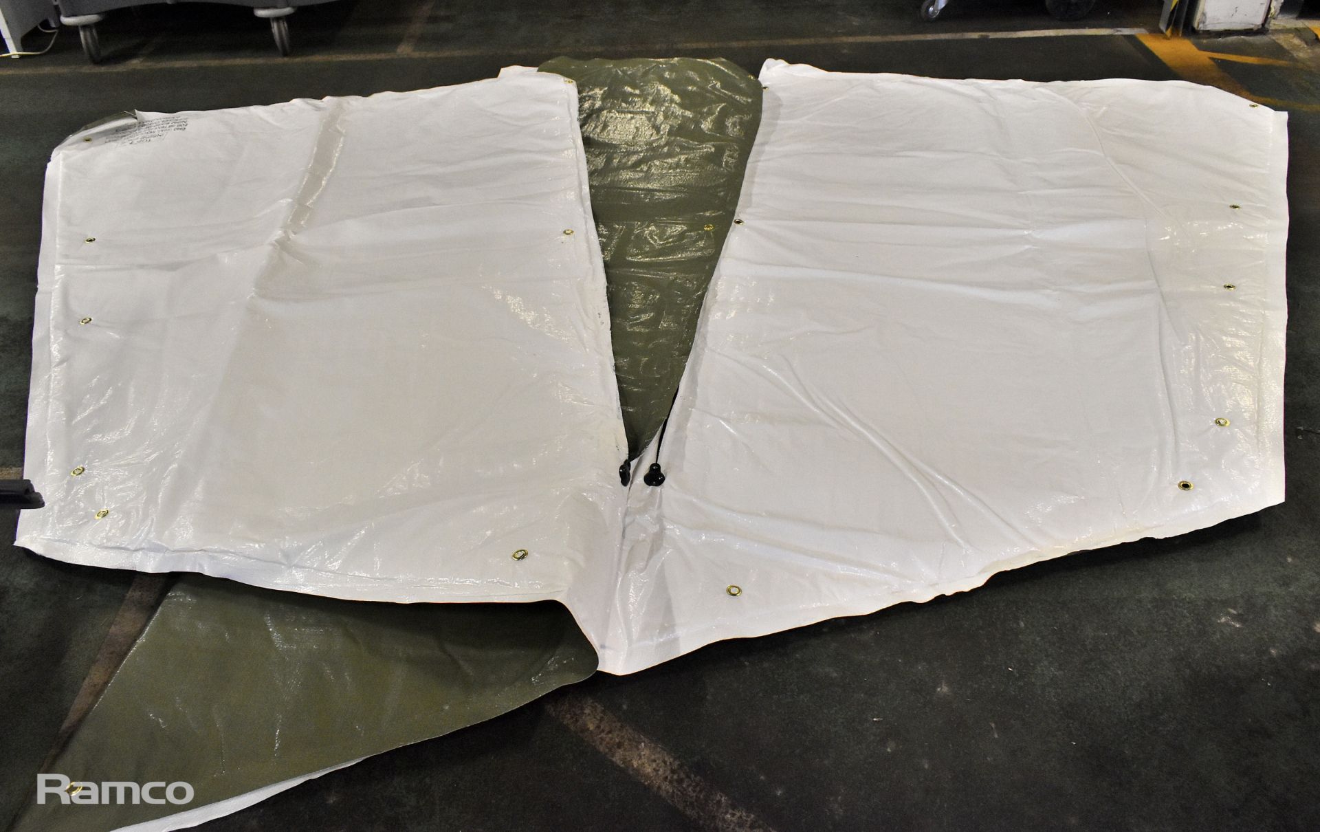 2x End wall insulation panels for GS tent - 12 x 12 (corridor) - Image 3 of 4