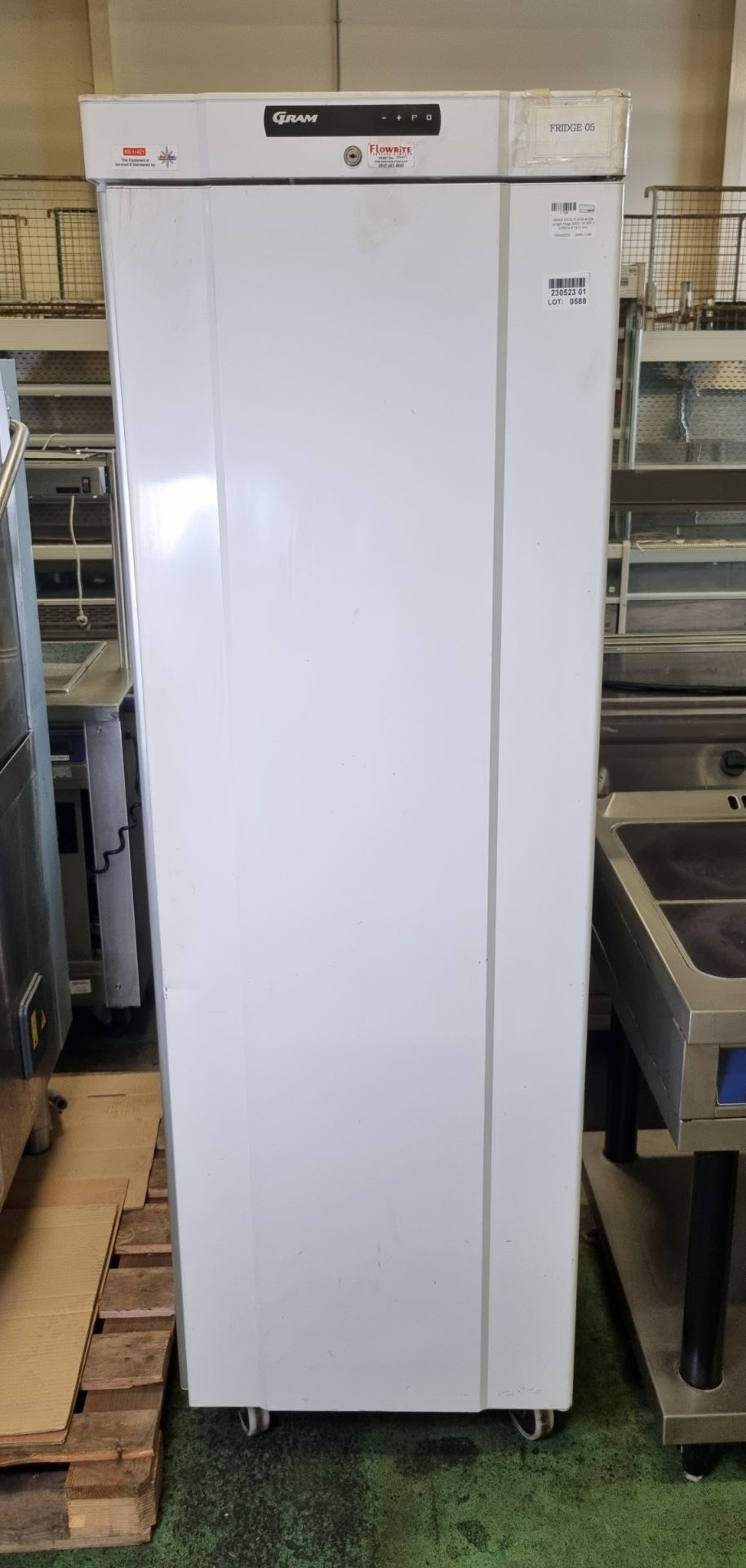 GRAM K410LG white single upright fridge 240V - W 600 x D 650 x H 1910 mm