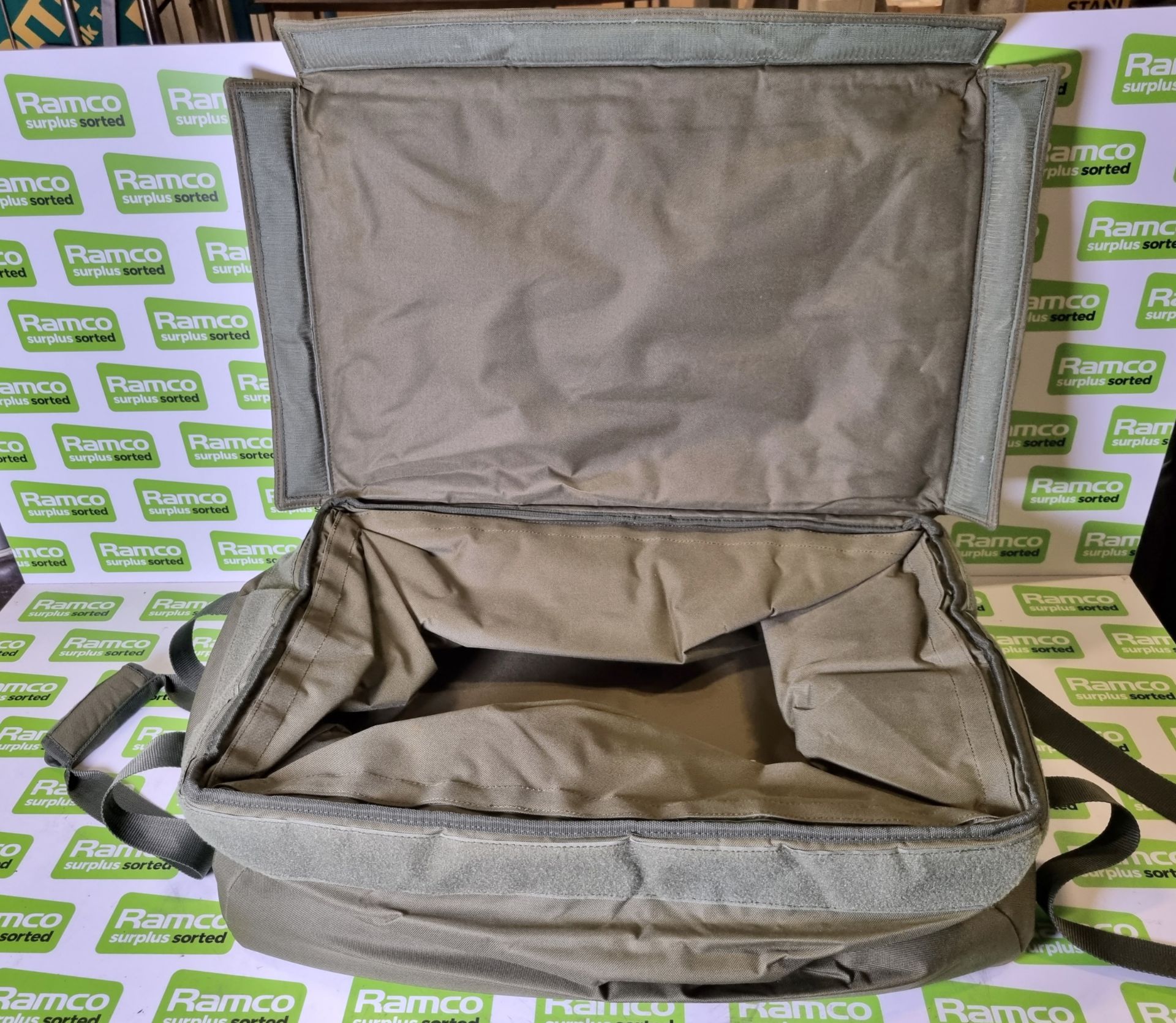 Thermal carry bag - L 70 x W 44 x H 42cm - Image 2 of 3