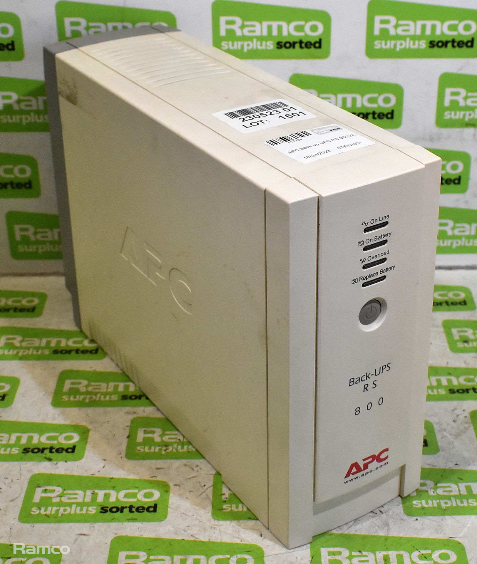 APC backup UPS RS 800VA