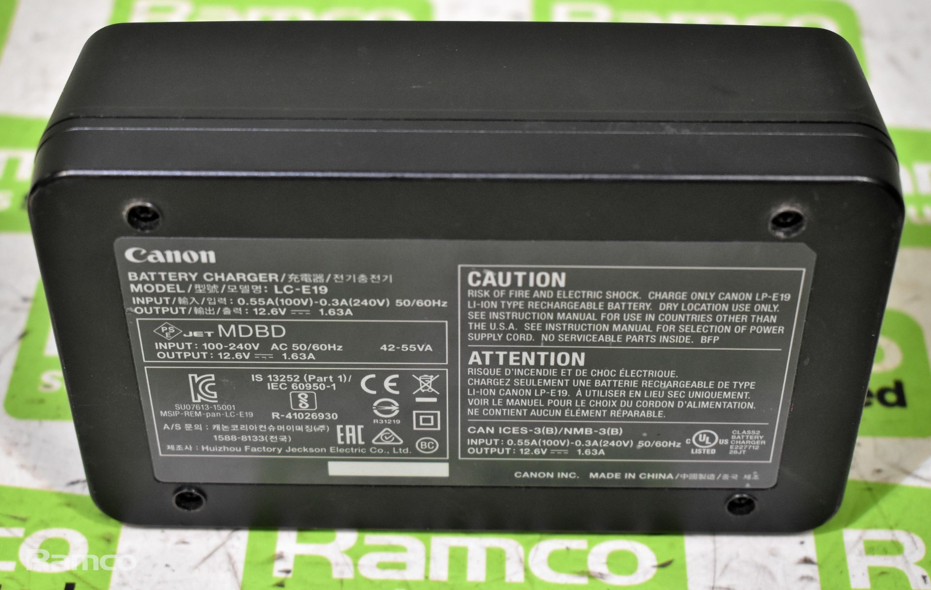 CANON Battery Charger LC-E6E (Gebraucht) in Bern für CHF 21 - mit