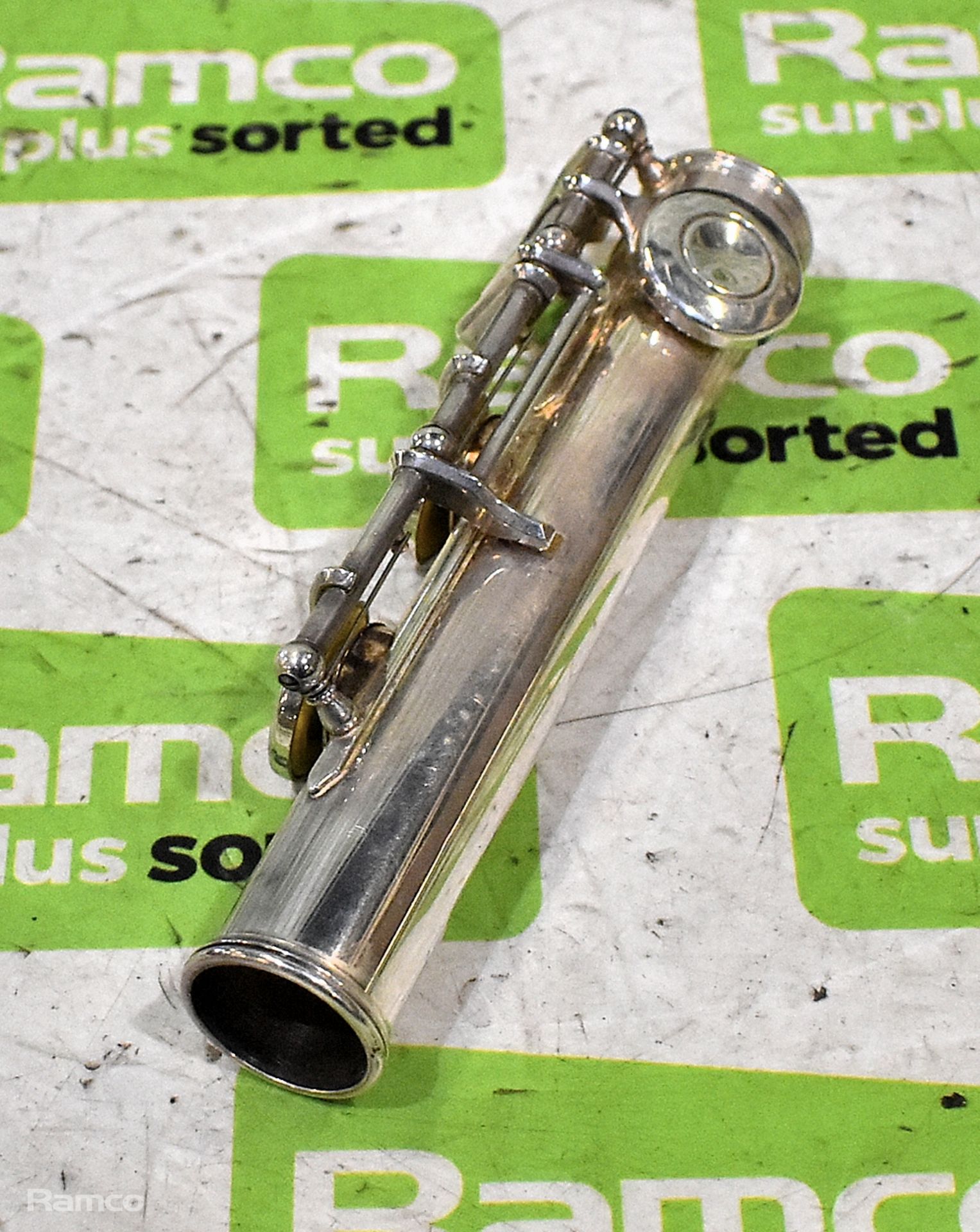 Yamaha YFL-211S flute with case - Image 11 of 13