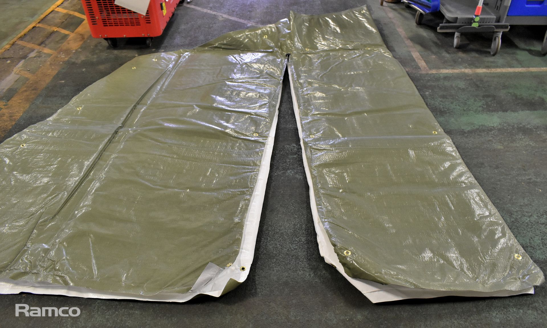 2x End wall insulation panels for GS tent - 12 x 12 (corridor) - Image 4 of 4