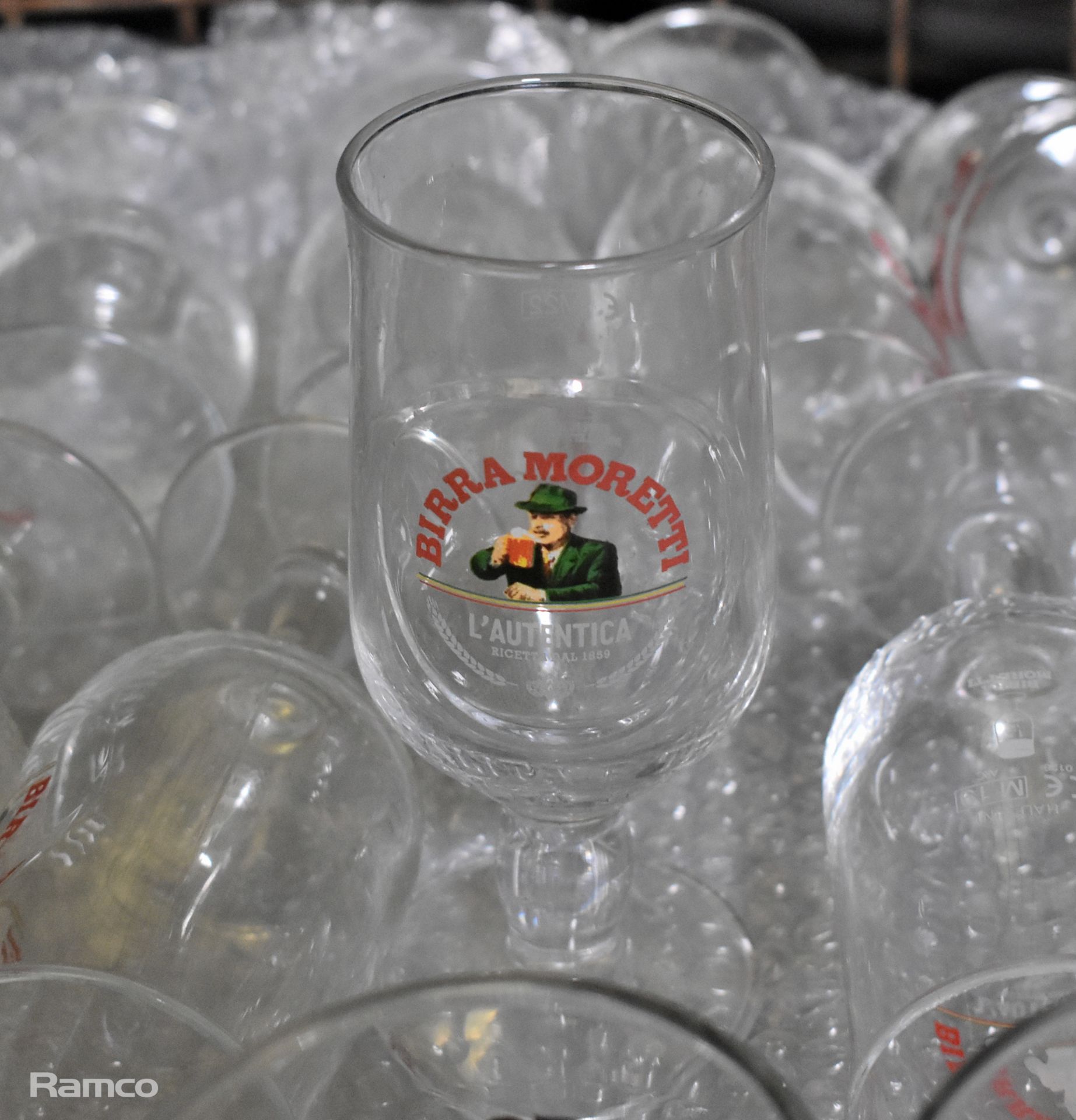 Drink glasses of various sizes - Image 2 of 8