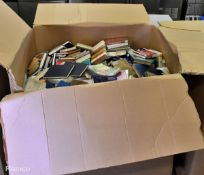 Ex-library books - mostly political and military history - approximately 400 books