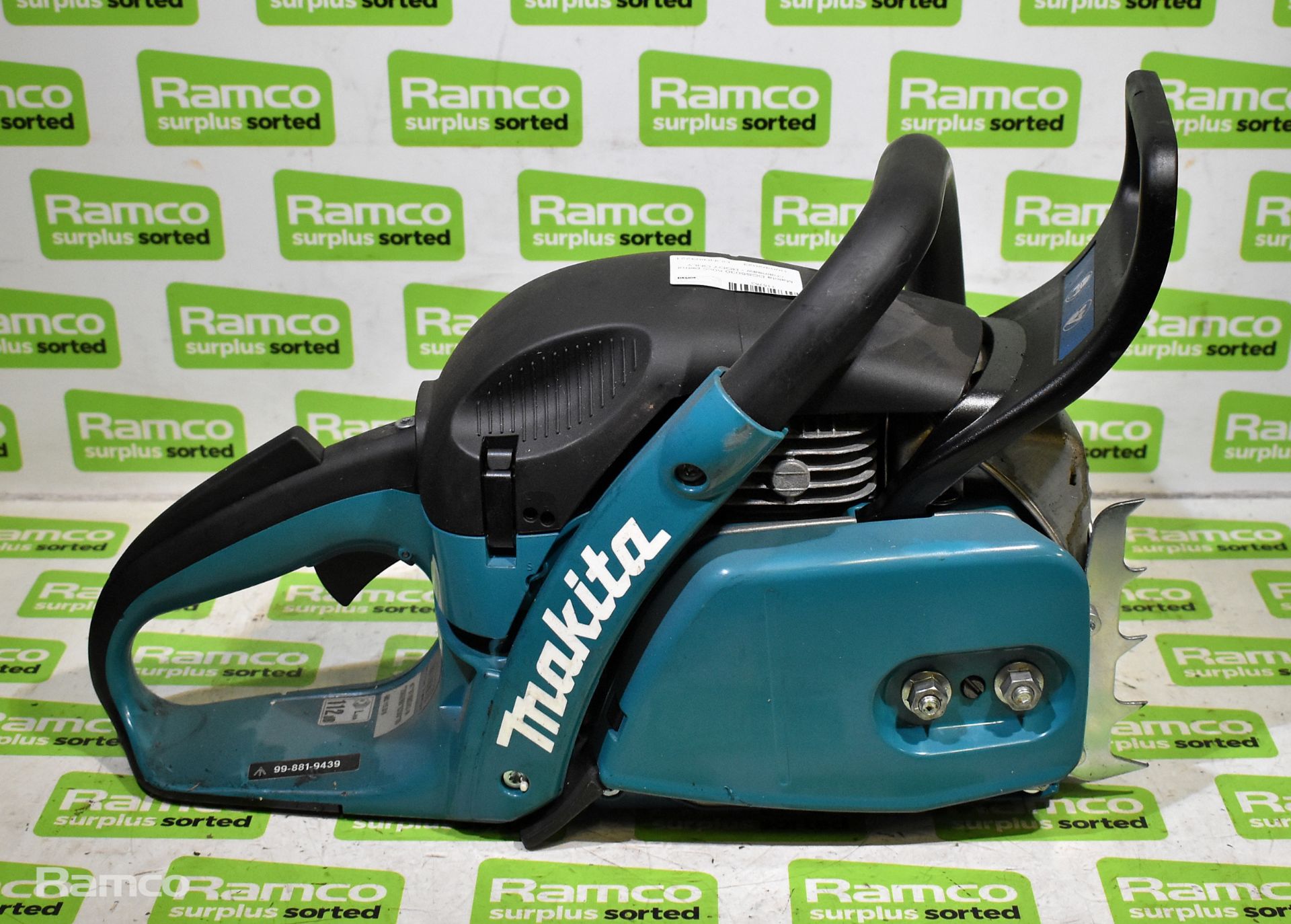 Makita DCS5030 50cc petrol chainsaw - BODY ONLY - Bild 4 aus 6