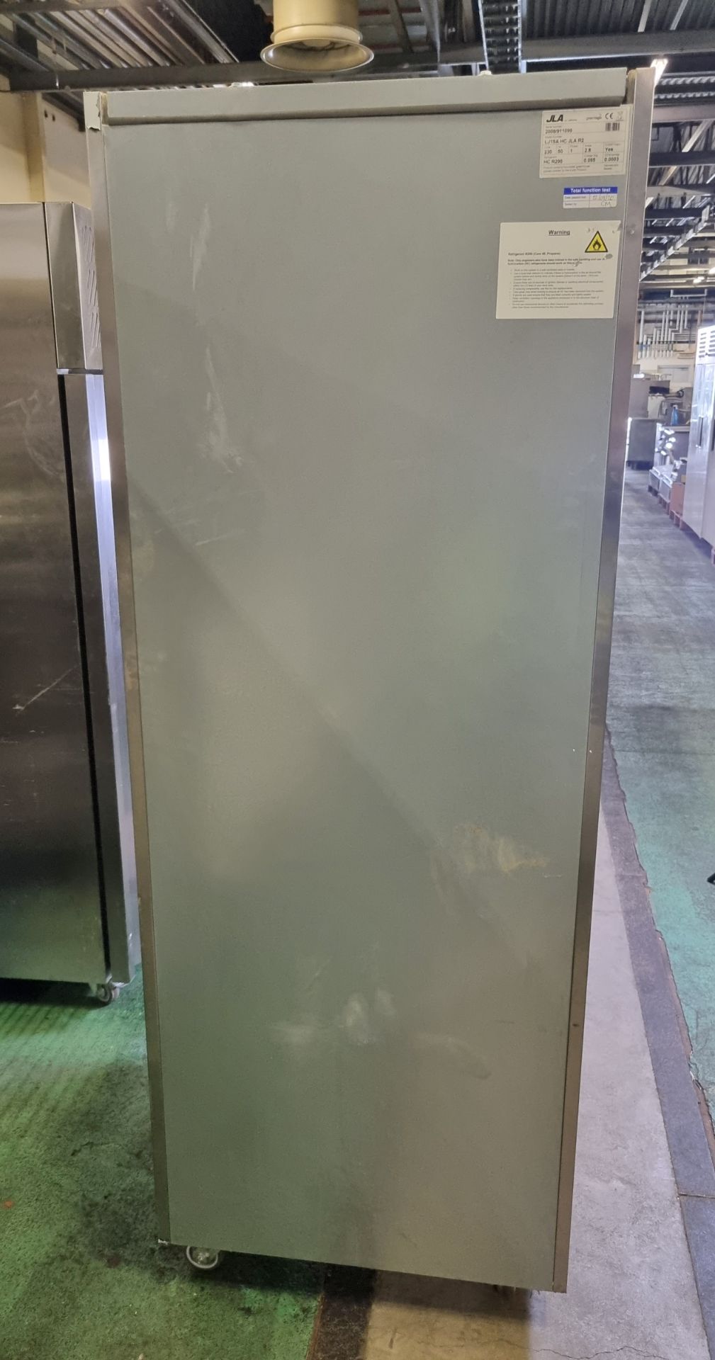 JLA LJ1SA HC - JLA - R2 upright stainless steel single door freezer - 468 ltr - W 730 x D 830 - Image 3 of 5