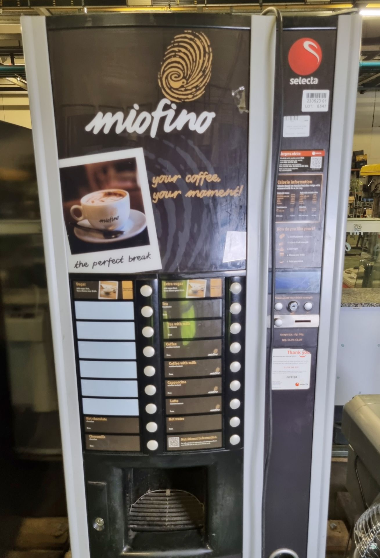 Selecta instant hot drinks vending machine - NO KEYS - Bild 3 aus 4