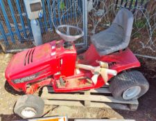 Murray 125/96 ride on mower - no blades - AS SPARES OR REPAIRS