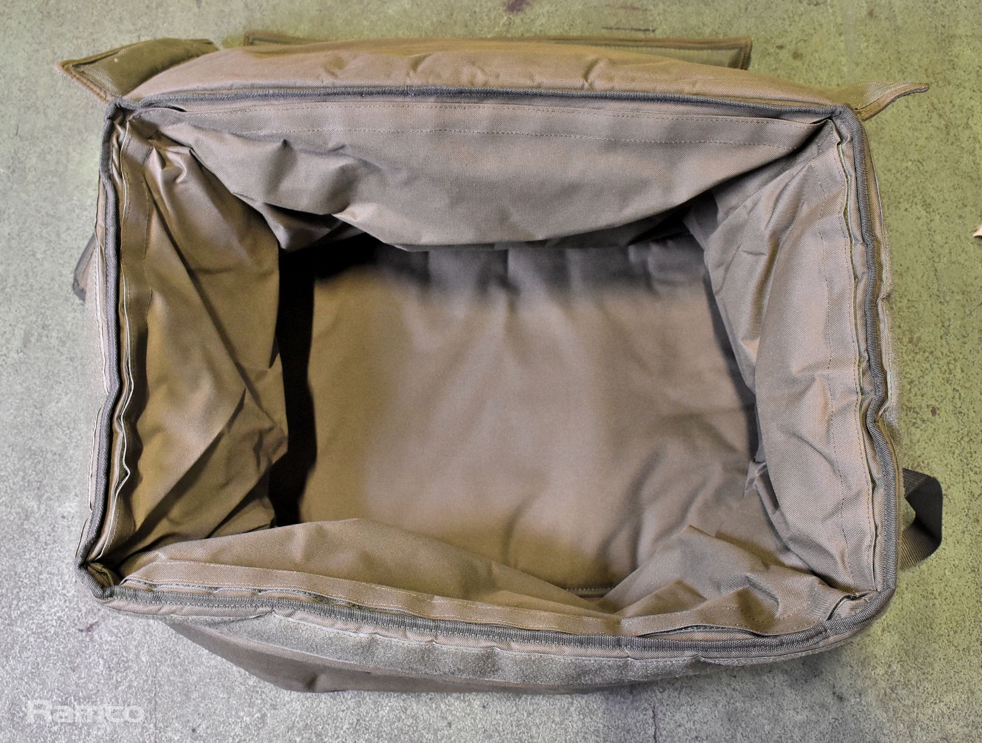 Thermal carry bag - L 70 x W 44 x H 42cm - Image 4 of 5