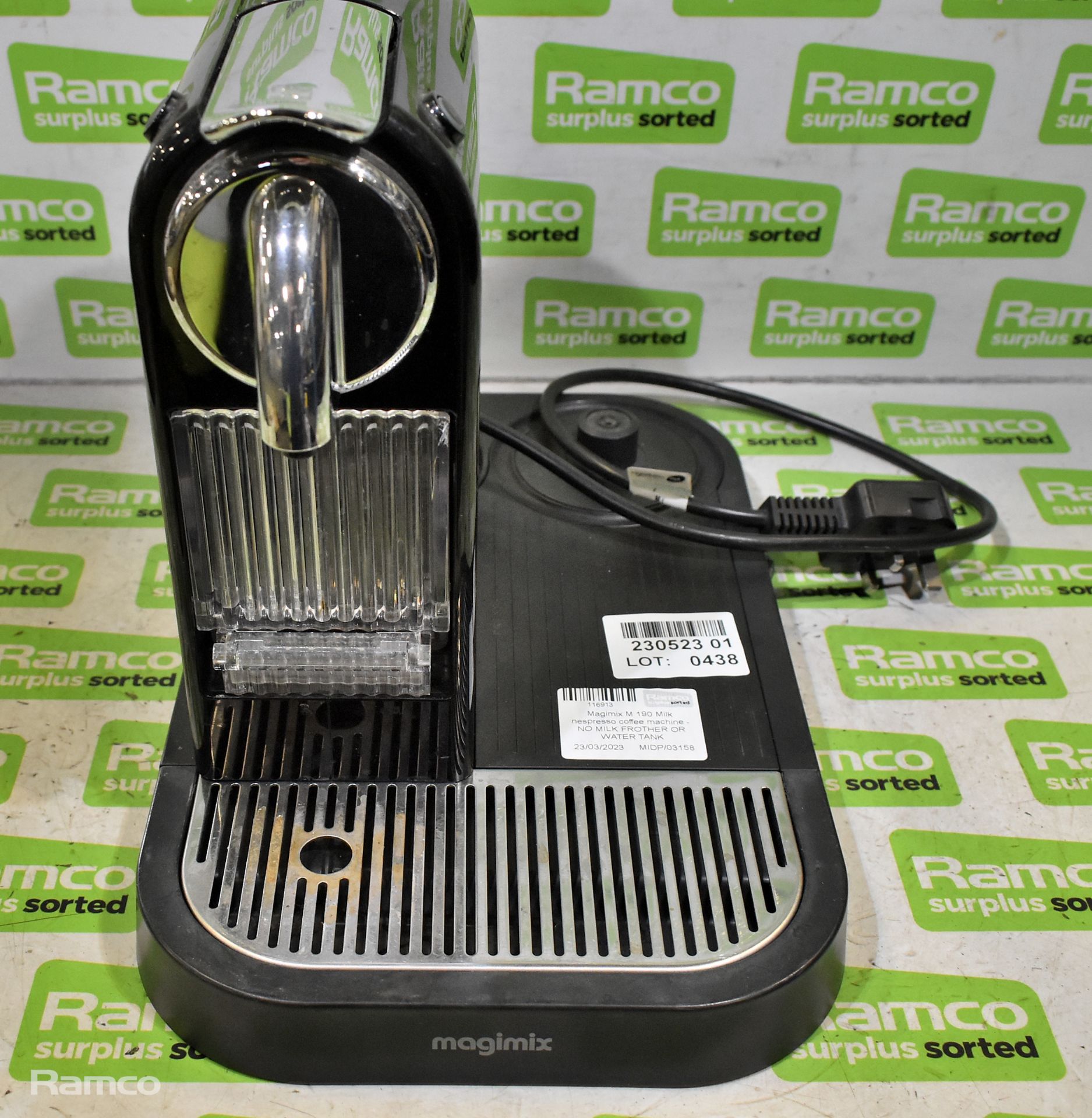 Magimix M190 Milk nespresso coffee machine - NO MILK FROTHER OR WATER TANK - Image 2 of 5