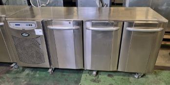 Foster Prem 1/3H triple door counter fridge W 190 x D 74 x H 86