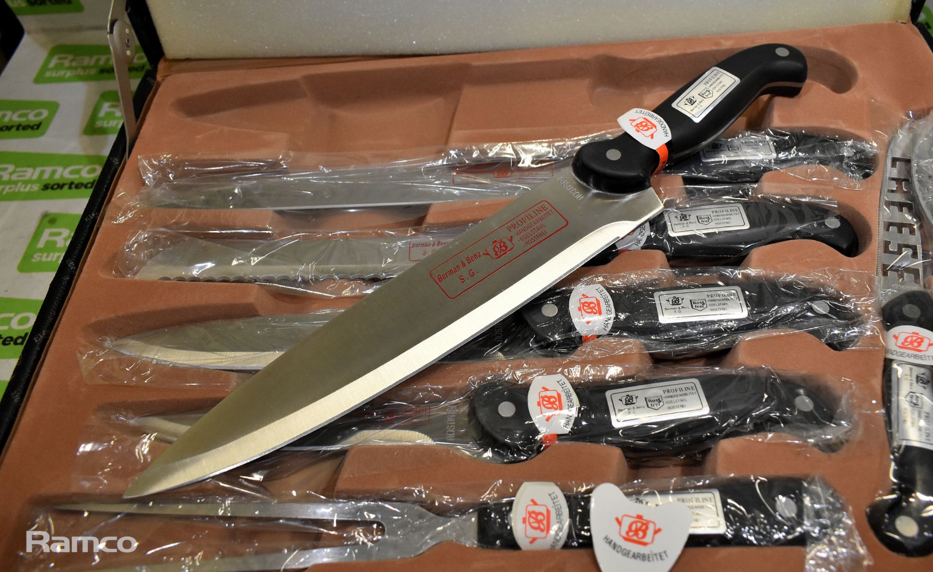 Berman & Benz kitchen knife set, utensil set in brief case - Image 3 of 10