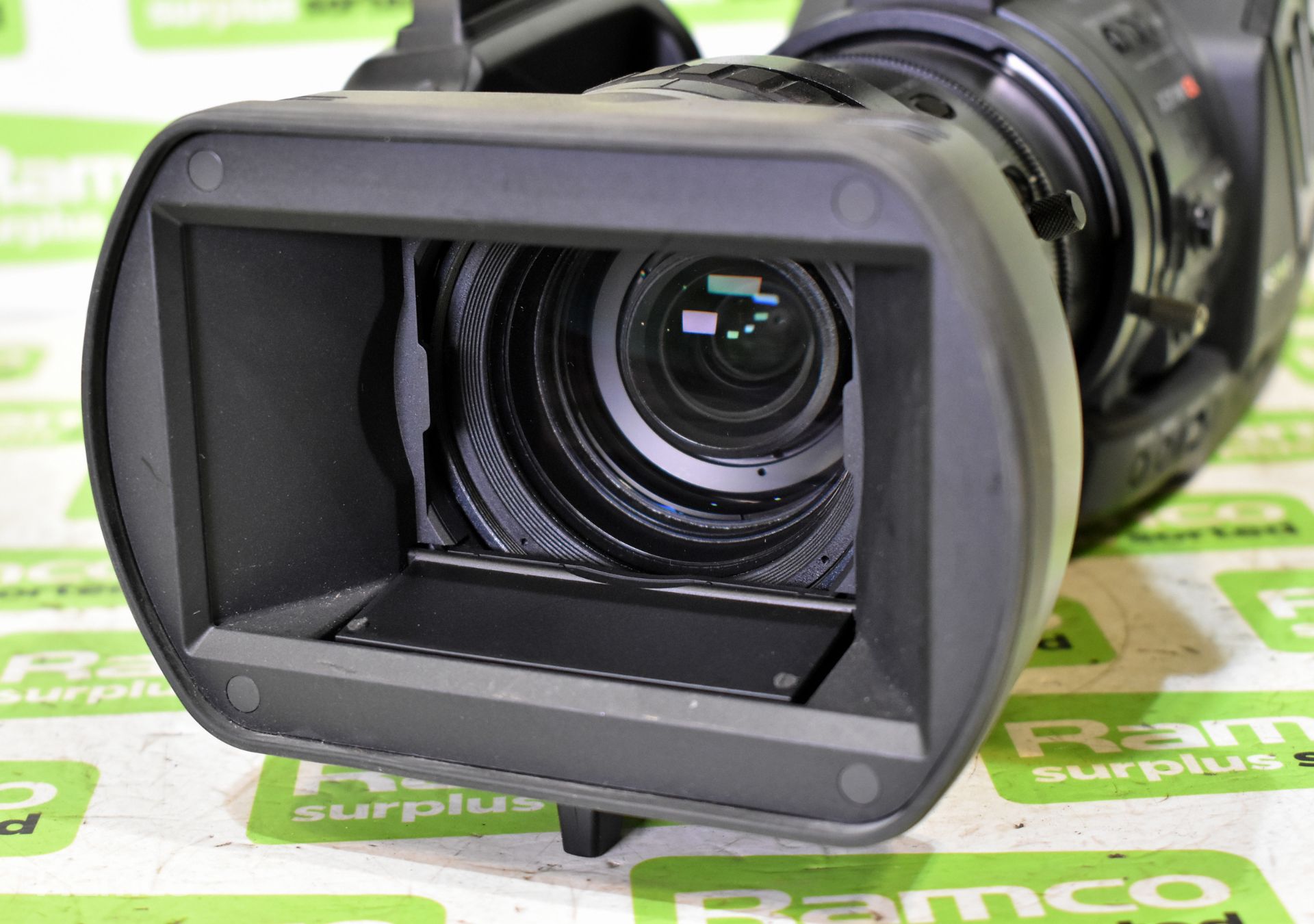 Sony PMW-EX3 XDCAM camcorder - Bild 9 aus 11