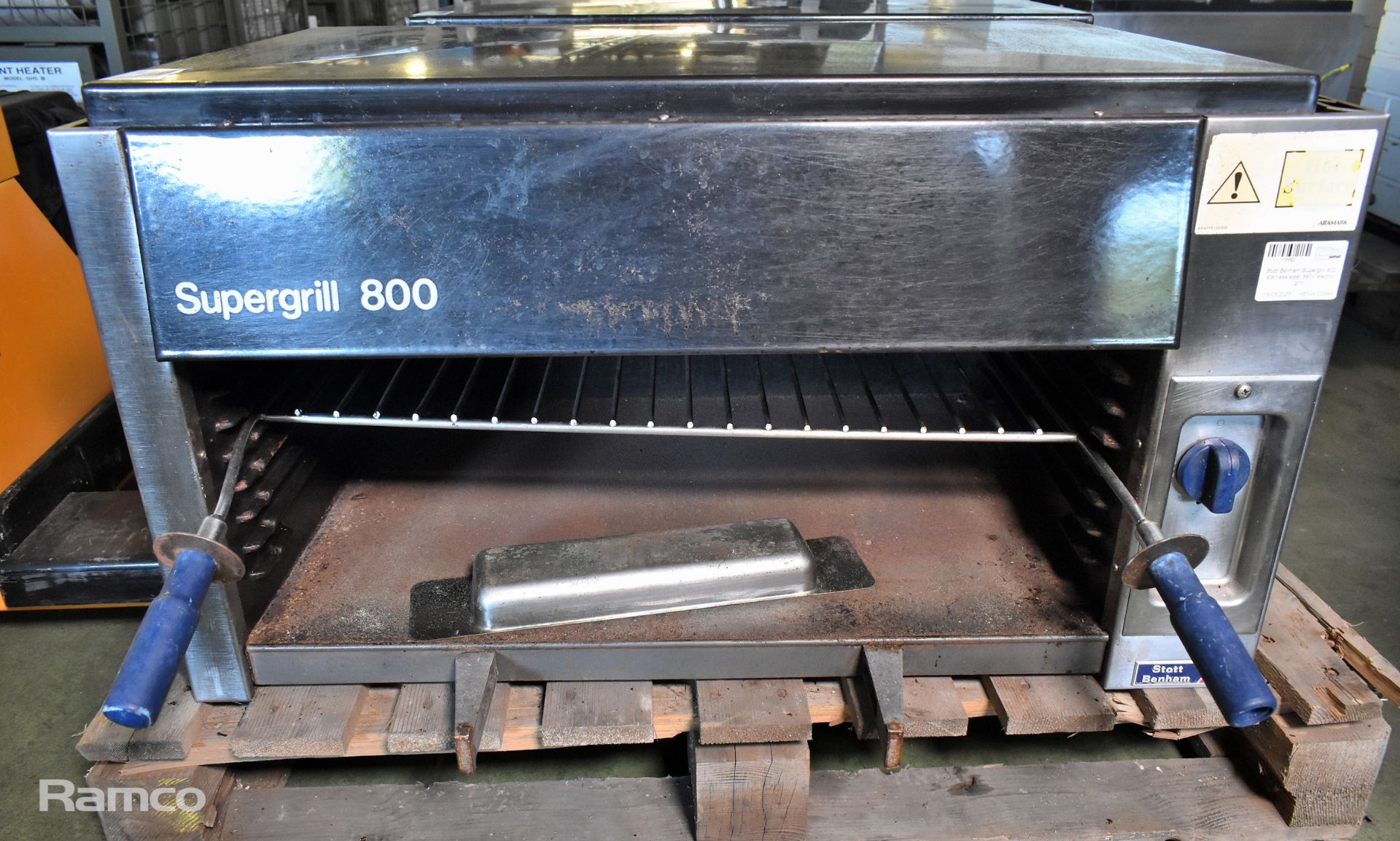 Stott Benham Supergrill 800 stainless steel 380V electric grill - Image 2 of 6