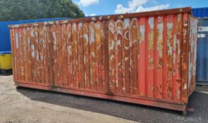 20 Ft shipping container with grated flooring panels & lifting eyelets - 2x flooring panels missing