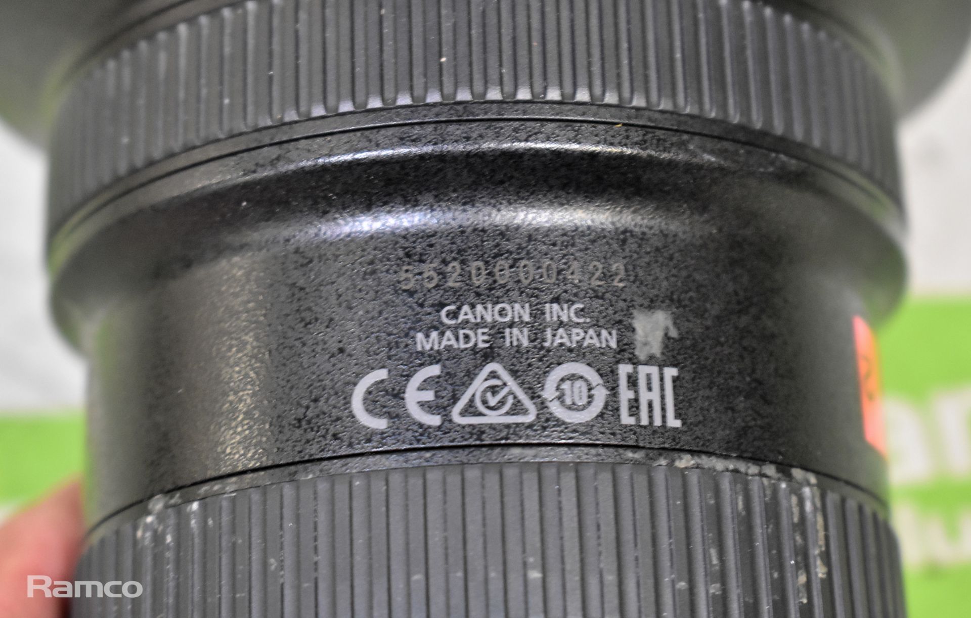 Canon Zoom lens - EF 11-24mm 1:4 L USM ultrasonic - fisheye - Image 8 of 8