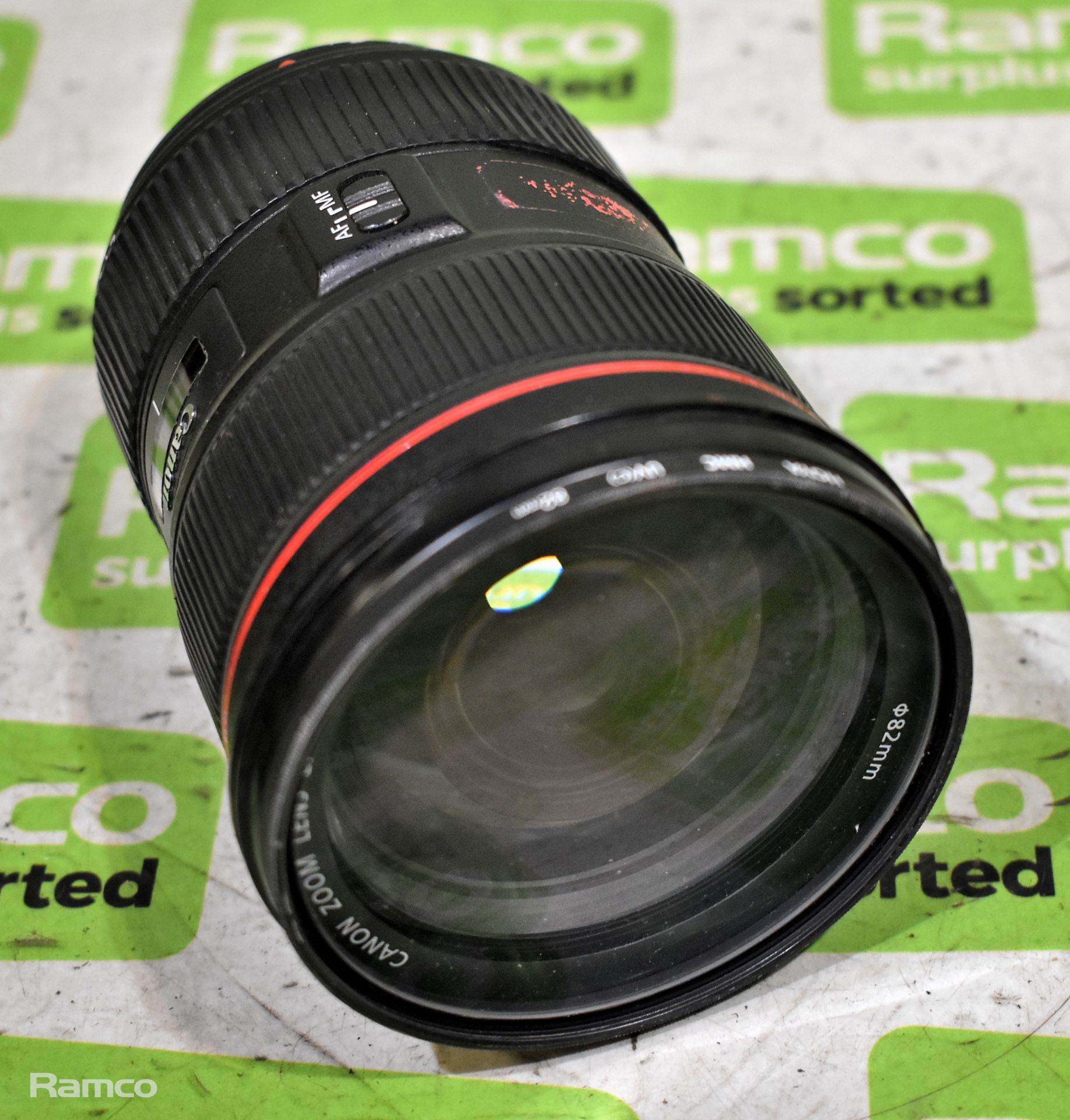 Canon Zoom lens EF 24-70mm F/2.8 L ii USM lens with Canon EW-88C hood - Image 5 of 7