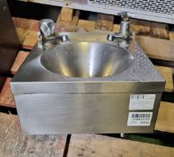 Twin tap stainless steel wash basin - W 300 x D 270 x H 210 mm