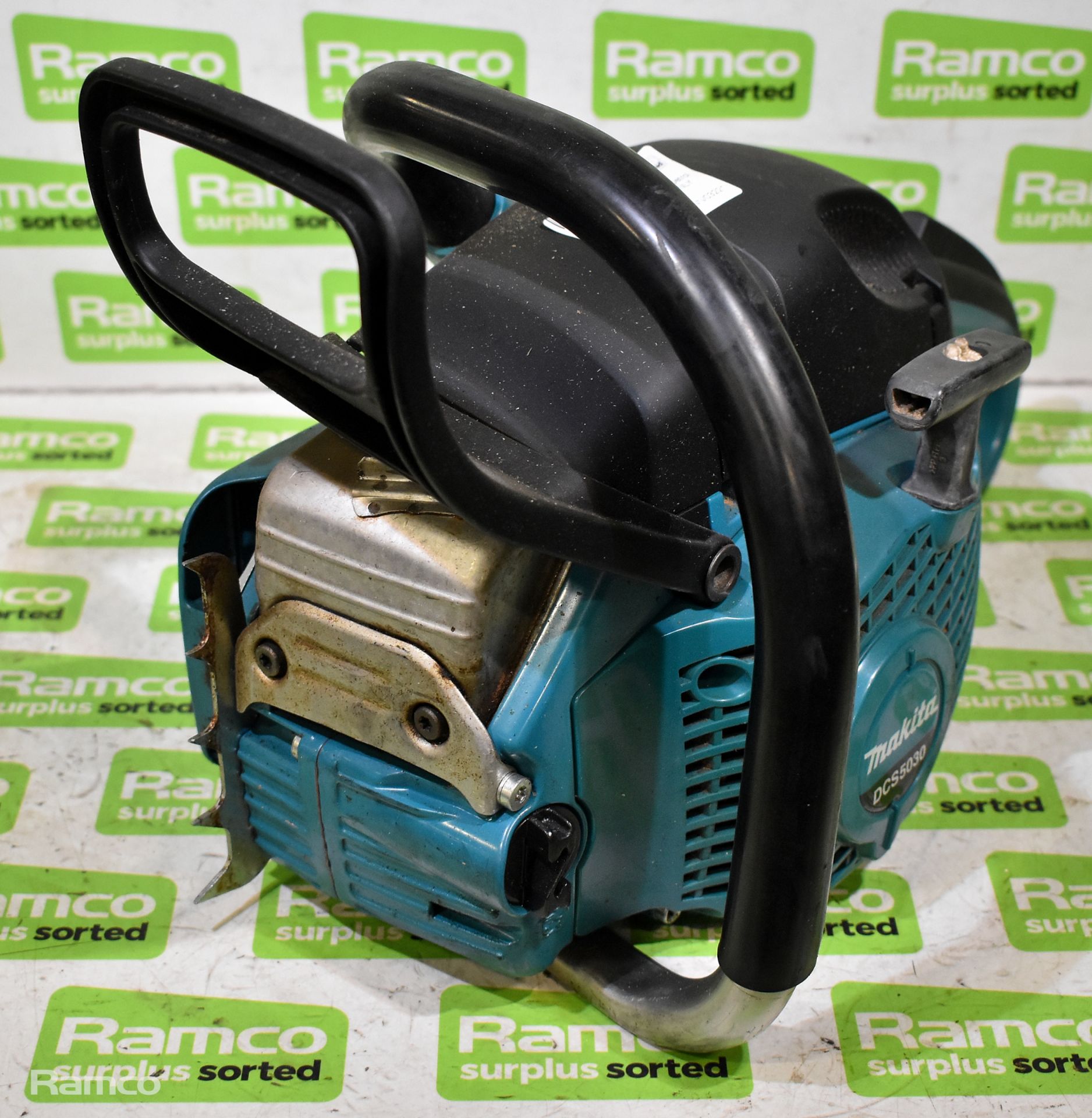 Makita DCS5030 50cc petrol chainsaw - BODY ONLY - Bild 2 aus 5