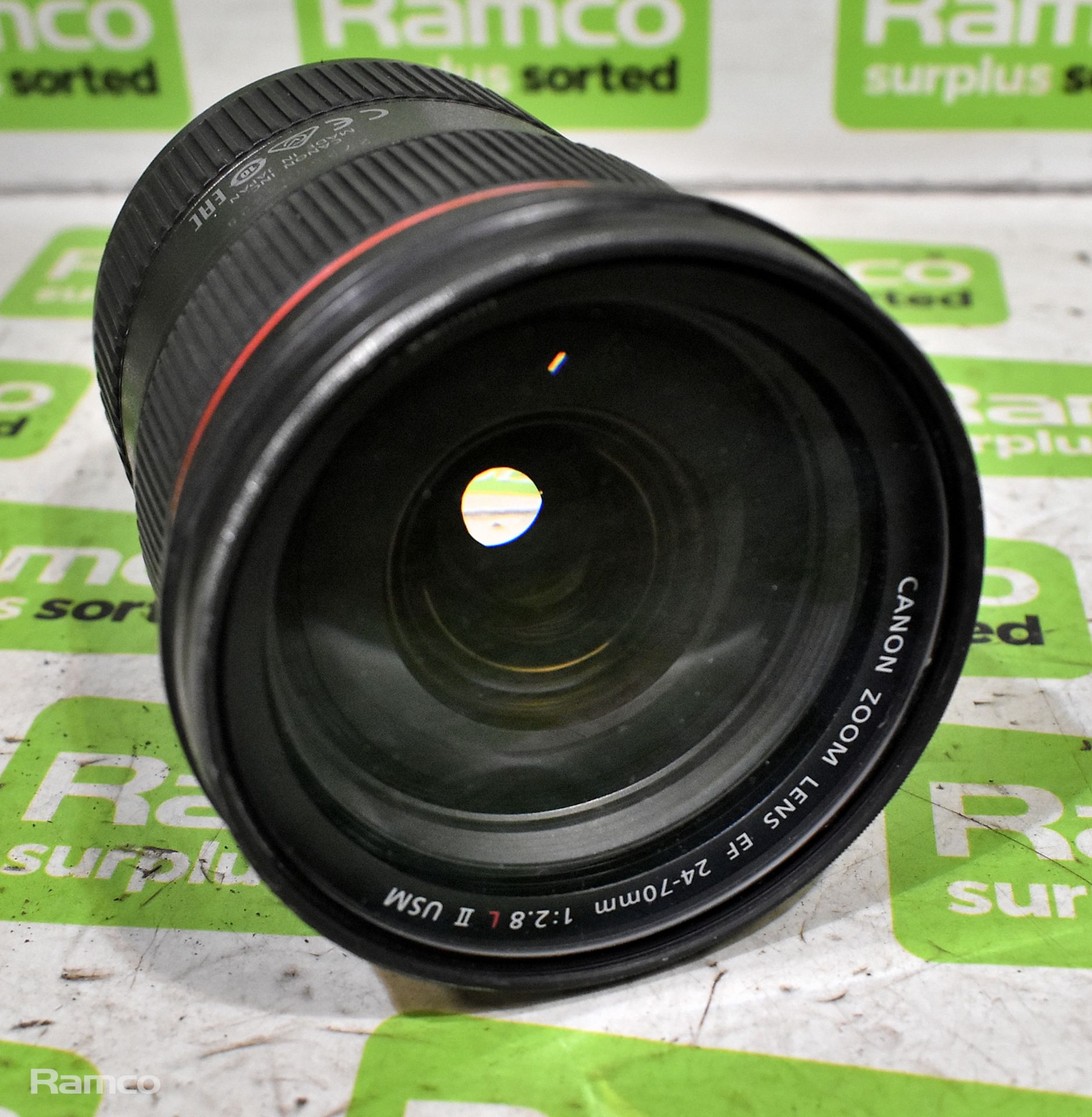 Canon EF 24-70mm F/2.8L ii USM lens - with box - Image 6 of 10