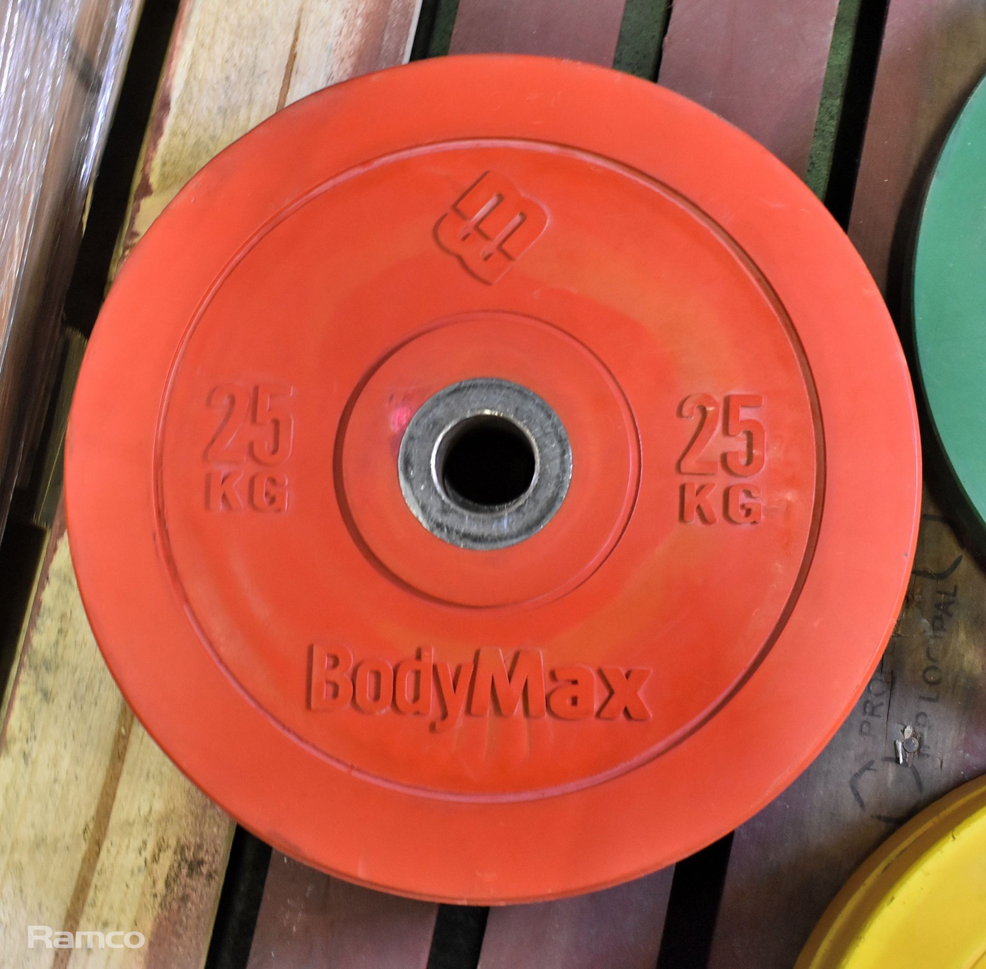 Bodymax coloured rubber barbell weights 2x 10 kg, 2x 15 kg, 2x 25 kg - Image 3 of 4