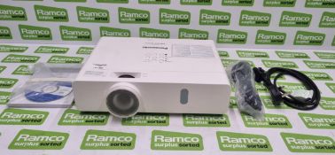 Panasonic PT-VW340 LCD projector - 2787 working hours - NO REMOTE