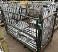 23x 1 Rung scaffold frames - L 1400 x W 100 x H 1420 - L 1250 x W 180 x H 920mm