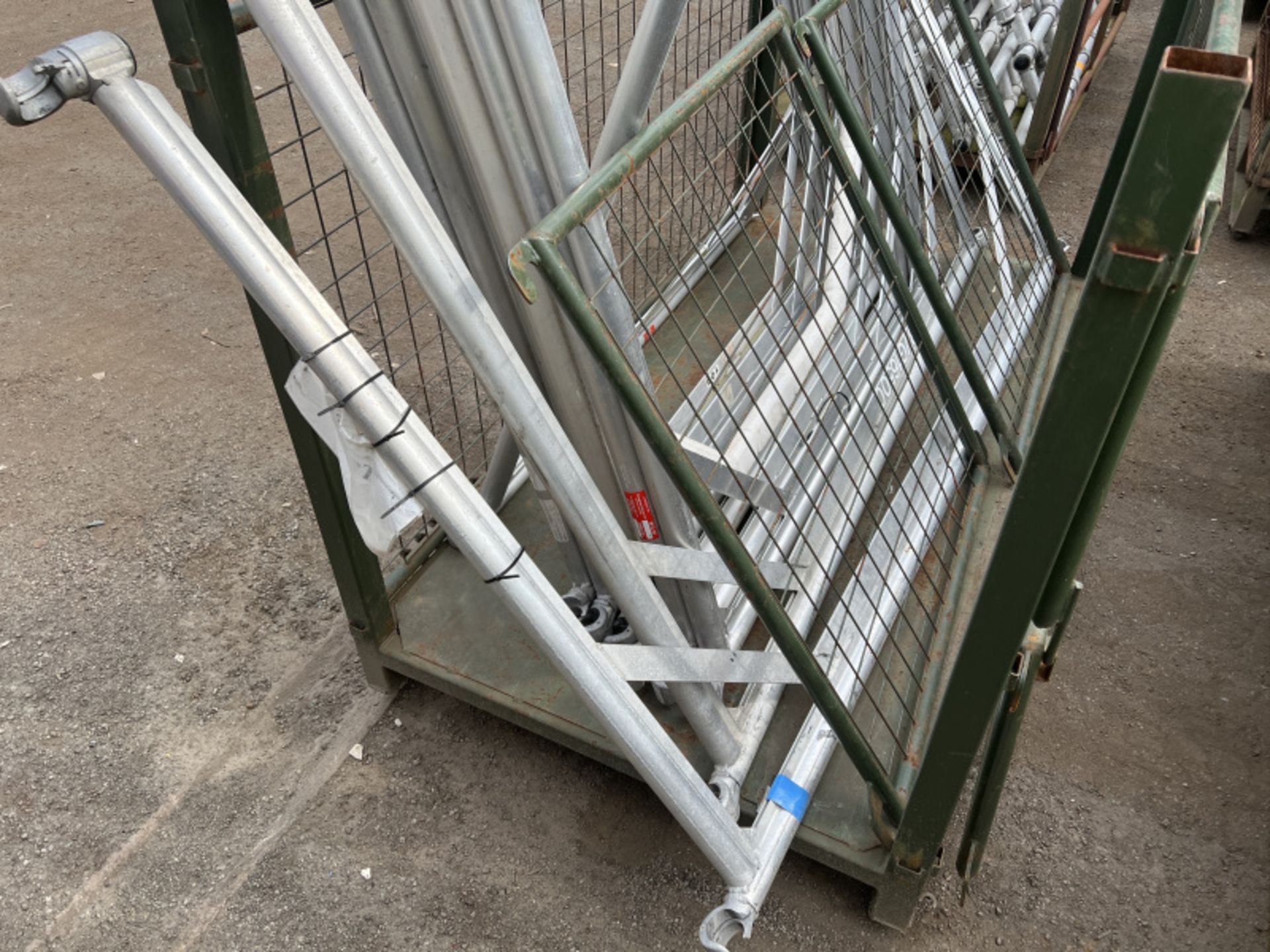 9x Aluminium scaffold walkthrough frames - L 2450 x W 80 x H 1450 - L 1760 x W 80 x H 1450mm - Bild 3 aus 3