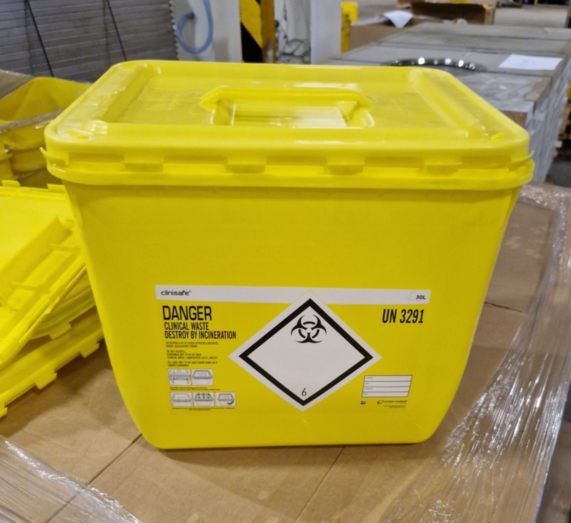 Approx 50 pallet spaces of sharps bins – itemised list in the description with quantities - Bild 21 aus 23