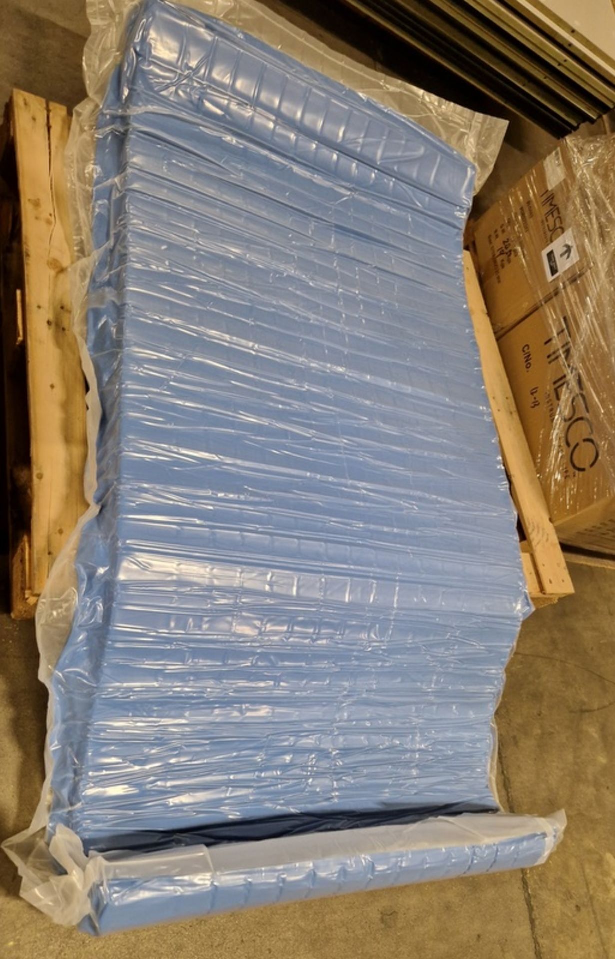 Approx 35 pallet spaces of care mattresses – itemised list in the description with quantities - Image 13 of 37