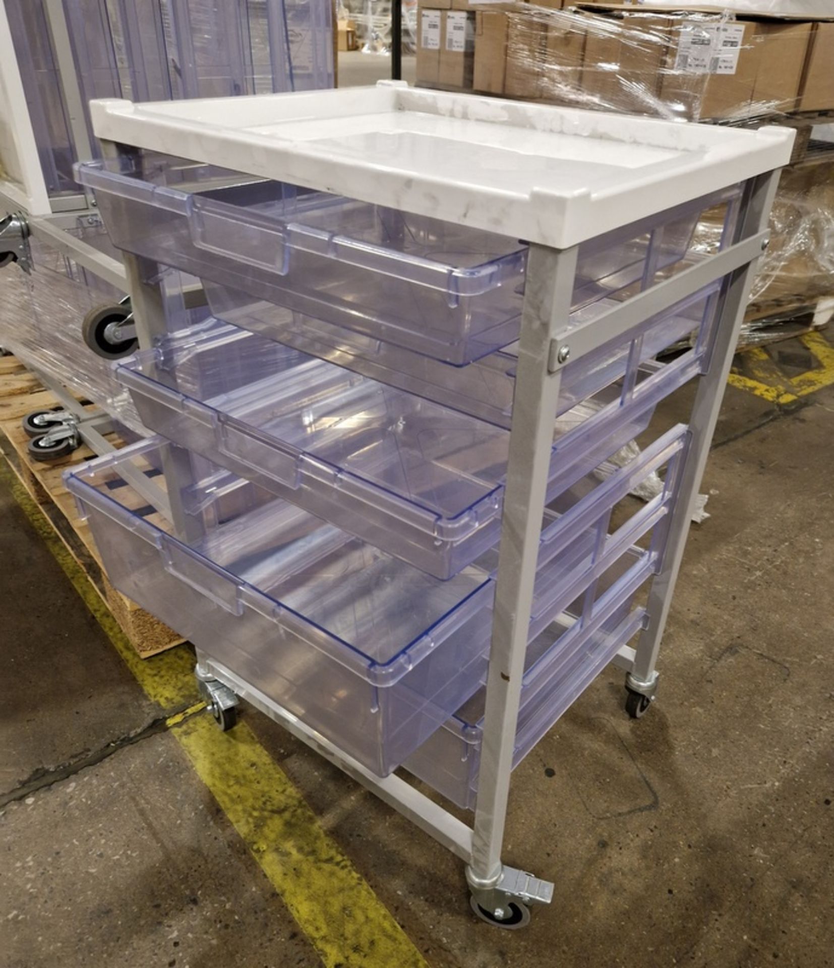 Approx 950 pallet spaces of medical equipment & supplies – itemised list in the description - Image 2 of 102