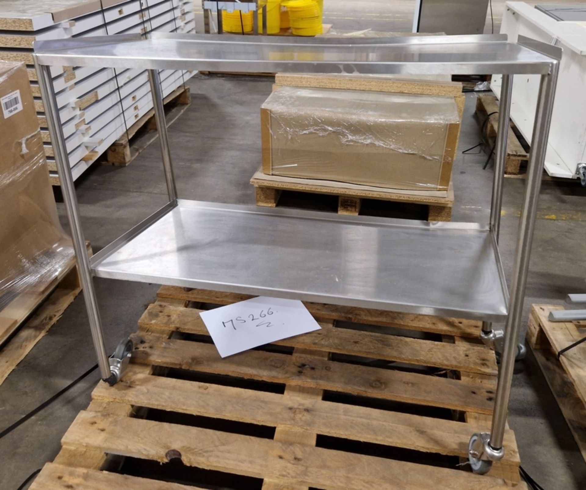 Approx 950 pallet spaces of medical equipment & supplies – itemised list in the description - Image 39 of 102