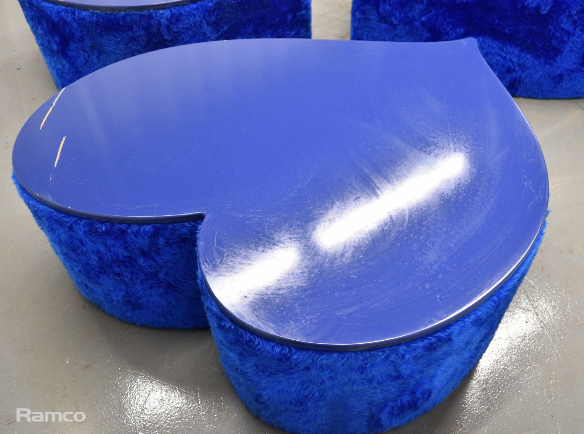 3x Asymmetrical heart shaped blue fur-covered wooden tables from countries' seating area - Image 11 of 14