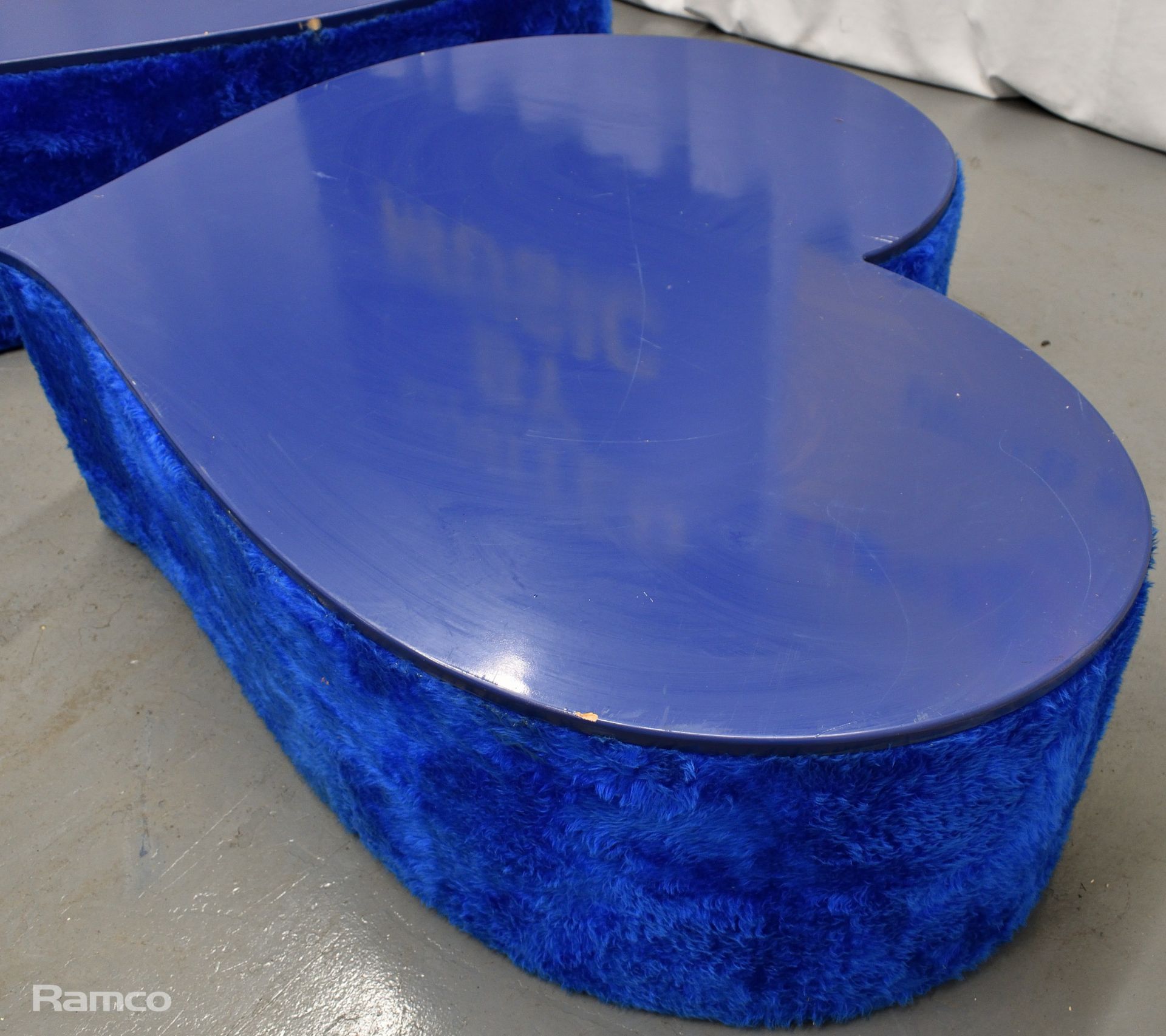 3x Asymmetrical heart shaped blue fur-covered wooden tables from countries' seating area - Image 10 of 13