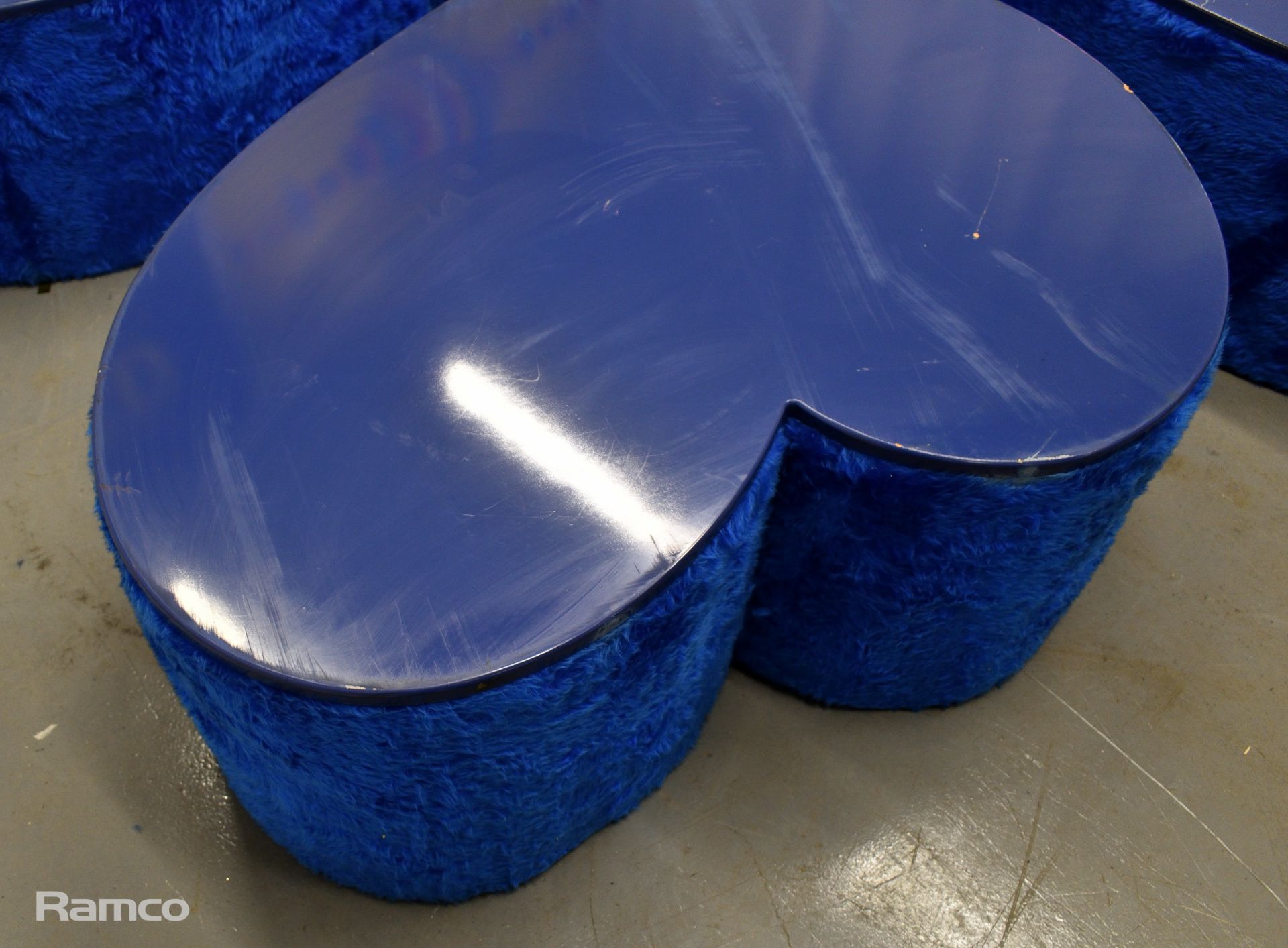 4x Asymmetrical heart shaped blue fur-covered wooden tables from countries' seating area - Image 4 of 18